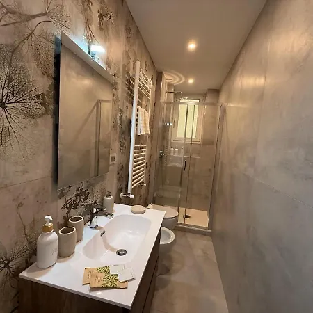 샬레 After B00king Scаn Qr-c0dе --rome Charm 4 Guests *